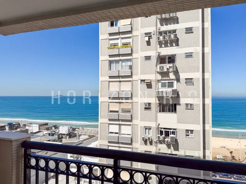 Furnished apartment, 86 m², with floor-to-ceiling windows — photo 10
