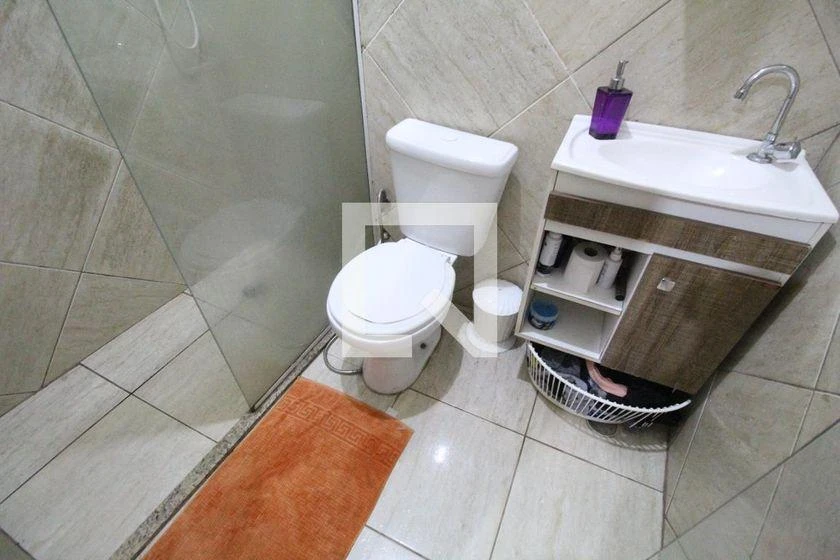 Furnished house, 200 m², with a glass-enclosed balcony — photo 18