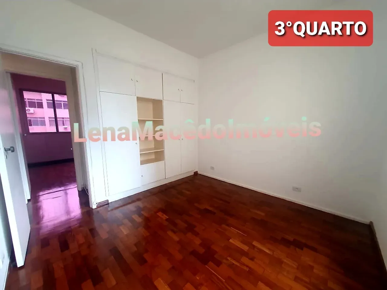 4-bedroom apartment with balcony and 1 parking space — photo 18