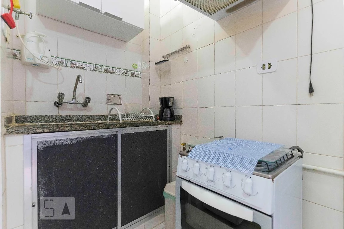 Estudio amueblado con lavadora y 1 baño — photo 5
