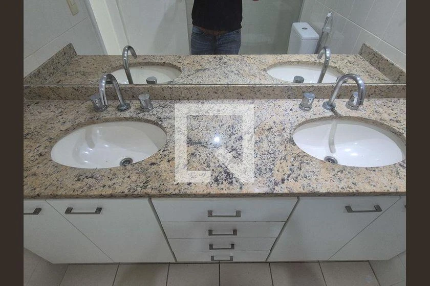 Casa en alquiler con 4 dormitorios y balcón — photo 50