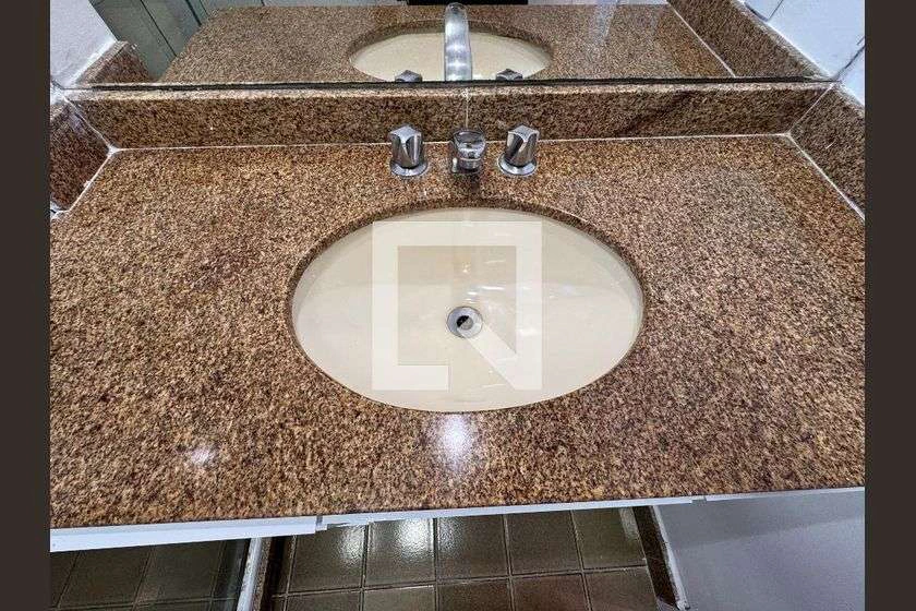 Apartamento de 172 m² com 4 quartos e 2 vagas — photo 28