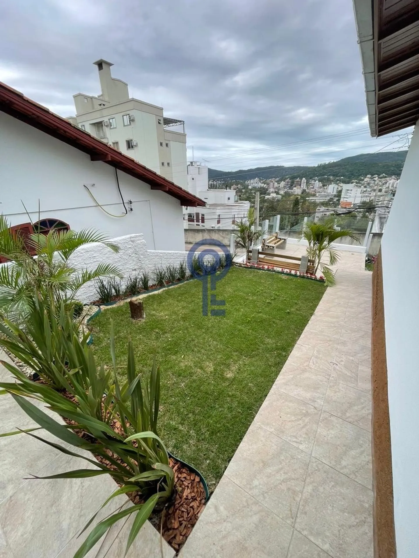 Casa con 3 dormitorios y jardín privado — photo 12