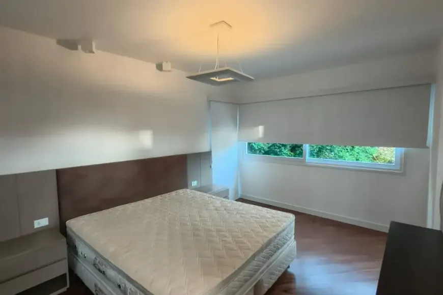 Furnished apartment with 5 bedrooms and 3 bathrooms — photo 8
