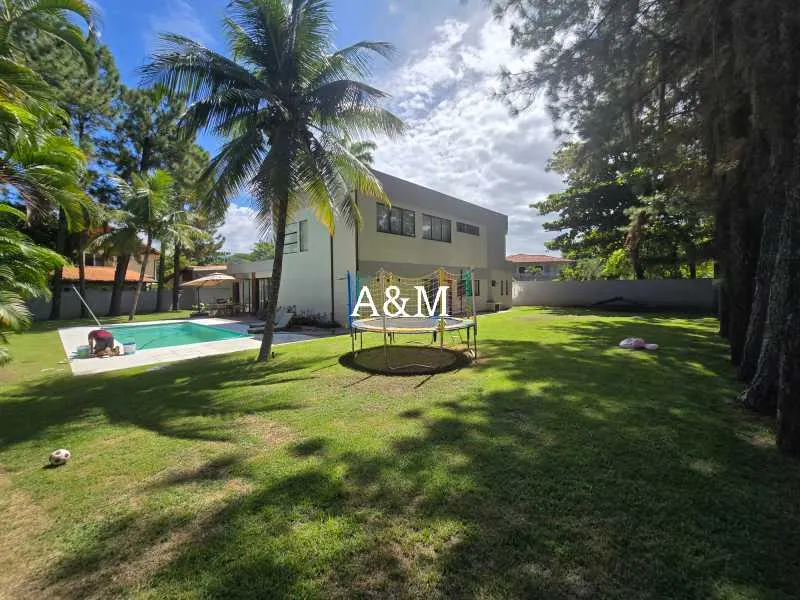 Casa com 4 quartos e 5 banheiros, 4 vagas — photo 25