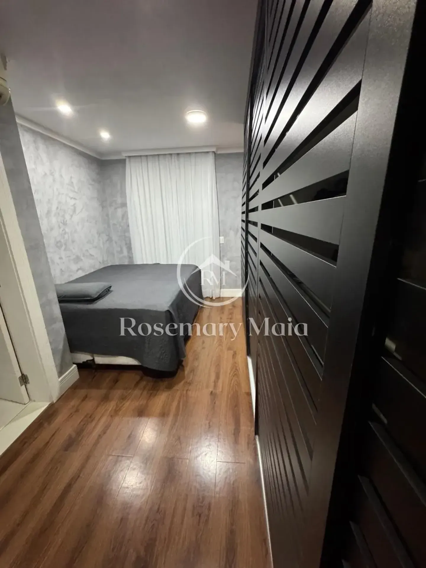 Furnished house with 4 bedrooms and 5 bathrooms — photo 28