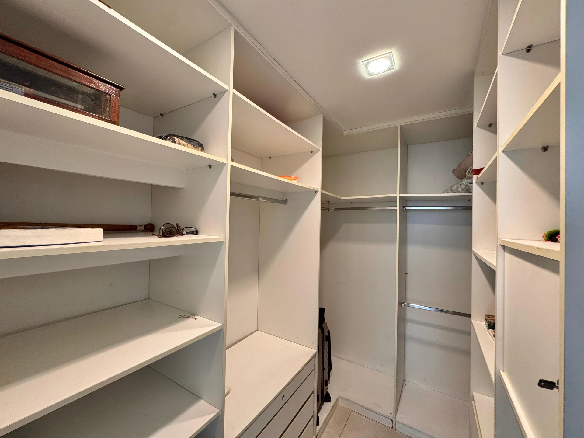 Apartamento mobiliado, 132 m², com varanda envidraçada — photo 9