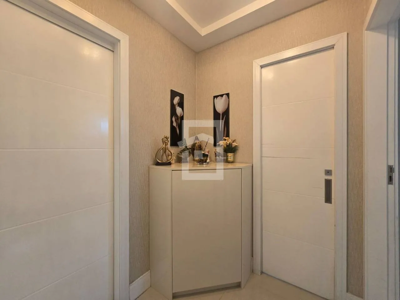 Furnished apartment, 125 m², with a mountain view — photo 15