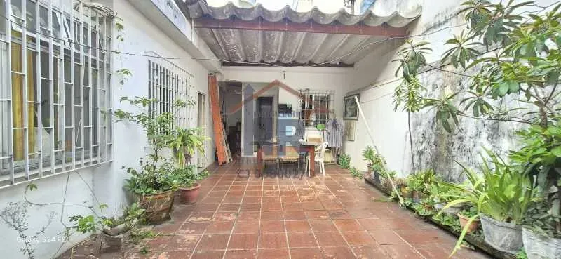 Furnished 4-bedroom house with a gas stove — photo 14