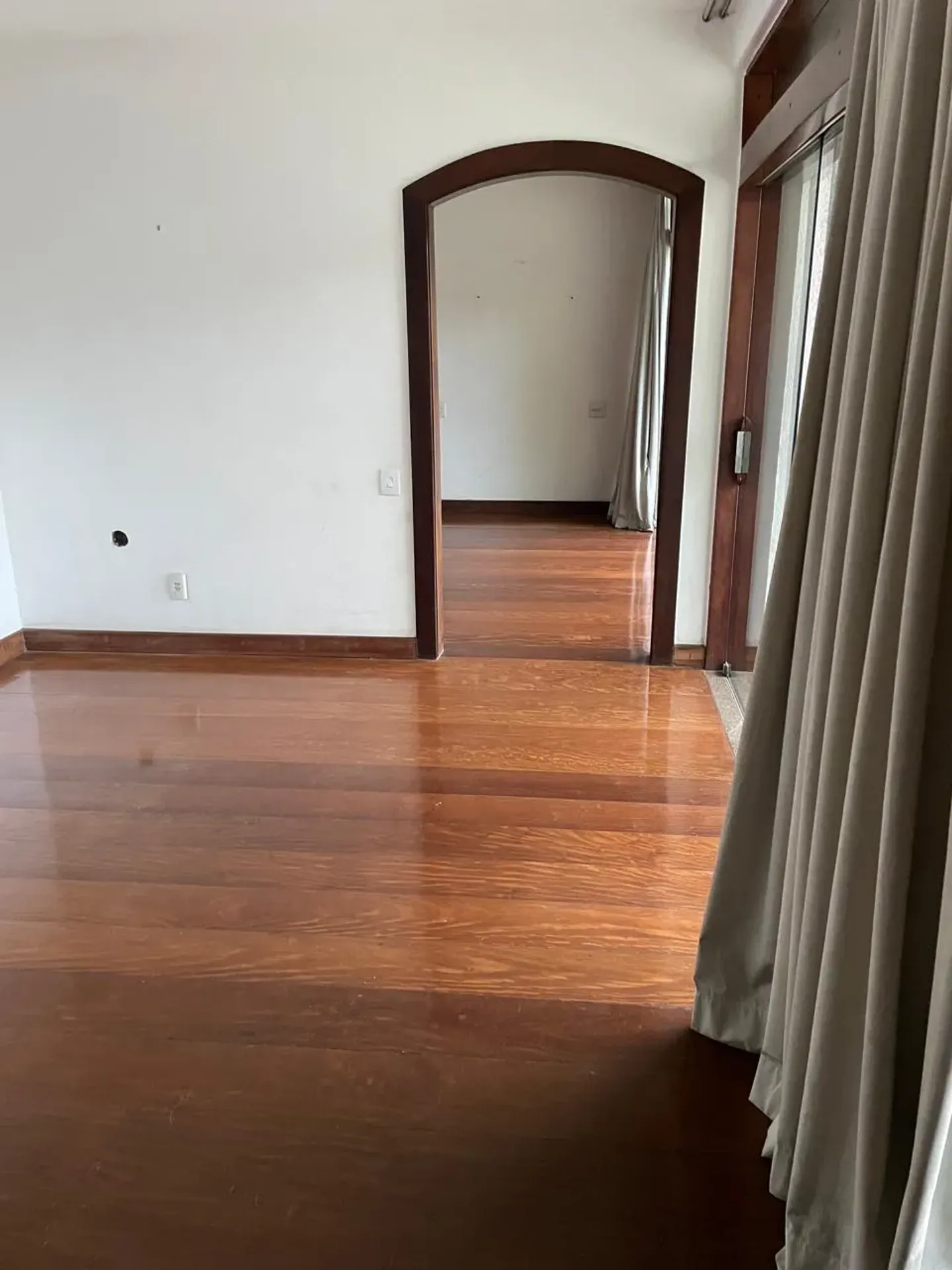Casa com 5 quartos e cozinha fechada a gás — photo 29