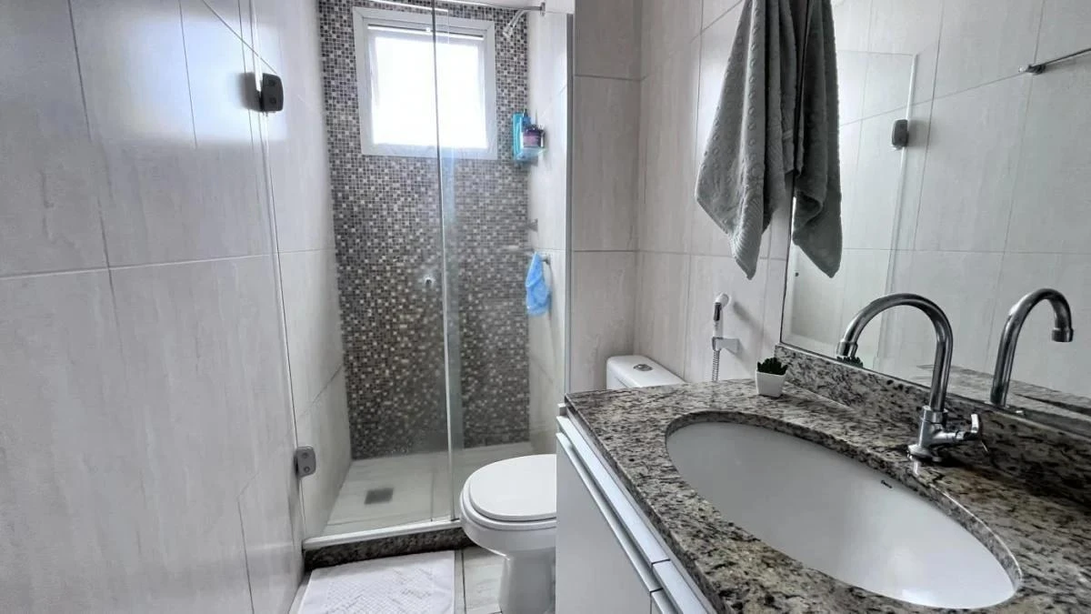 Furnished 58 m² apartment with 2 bedrooms and separate kitchen — photo 2