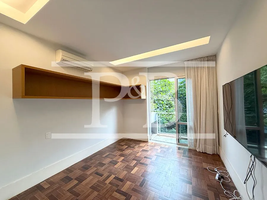 Apartamento com 4 quartos e escritório — photo 28