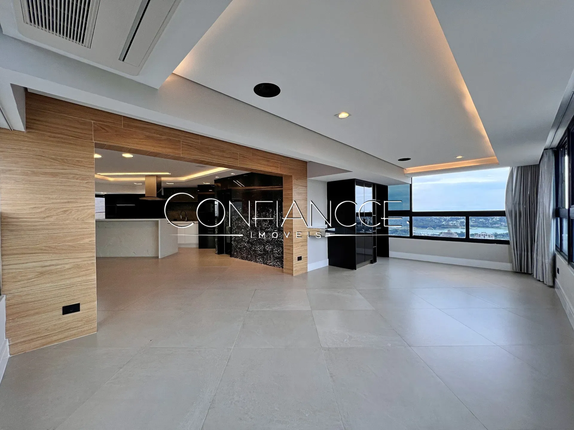Apartamento de 463 m² con 3 suites y 4 plazas — photo 36