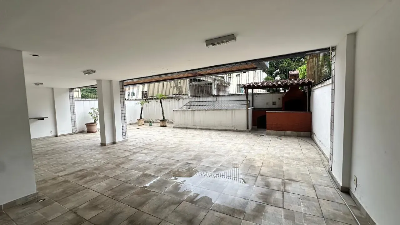 4-bedroom apartment with glassed-in balcony — photo 48