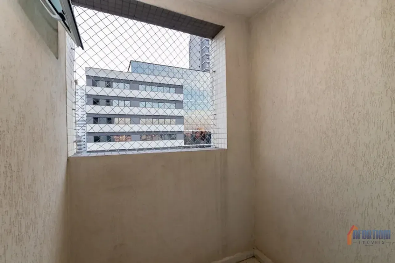 Furnished 1-bedroom apartment with a balcony — photo 18