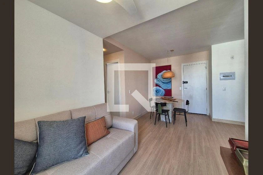 2-bedroom apartment in a building with a pool — photo 24