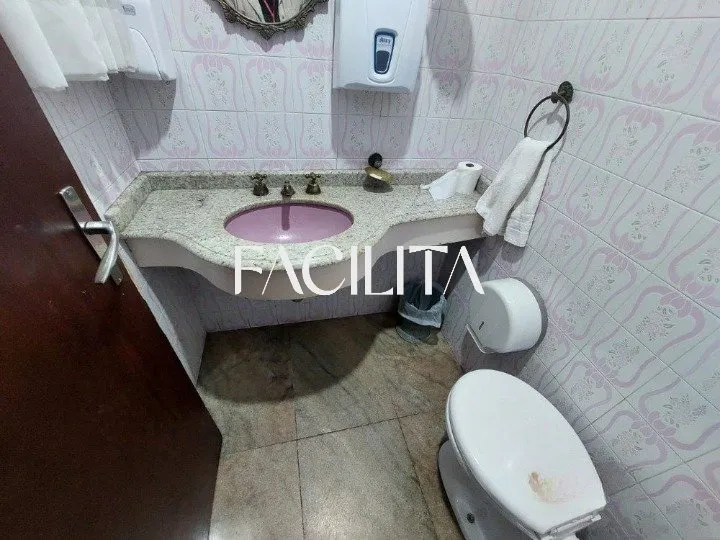 Casa com 7 quartos e jardim privativo — photo 17