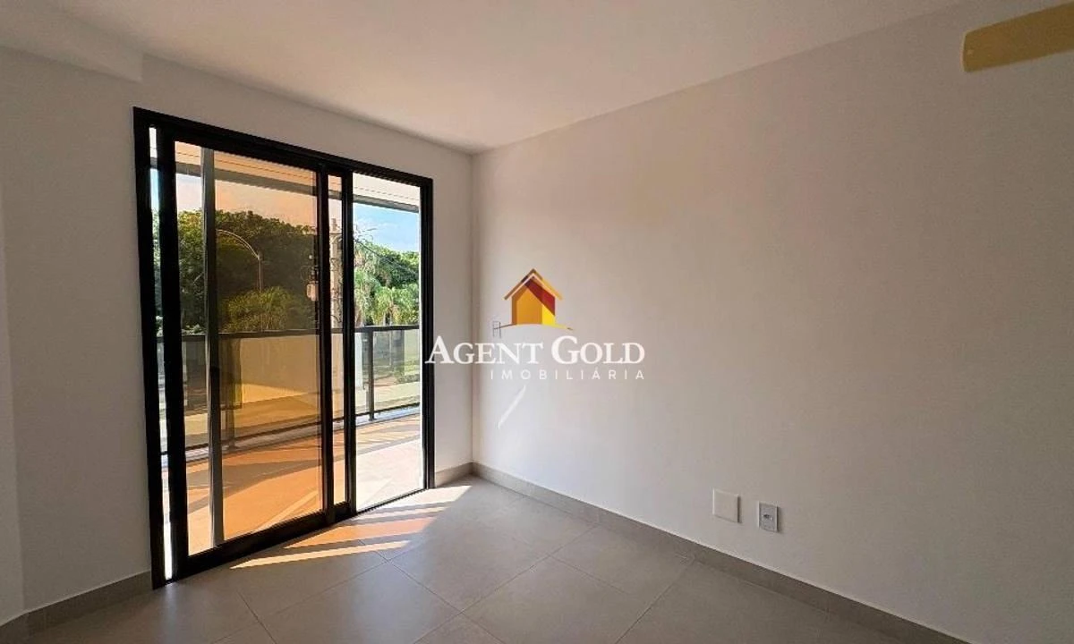 3-bedroom apartment, 1 with its own bathroom, 127 m² — photo 7