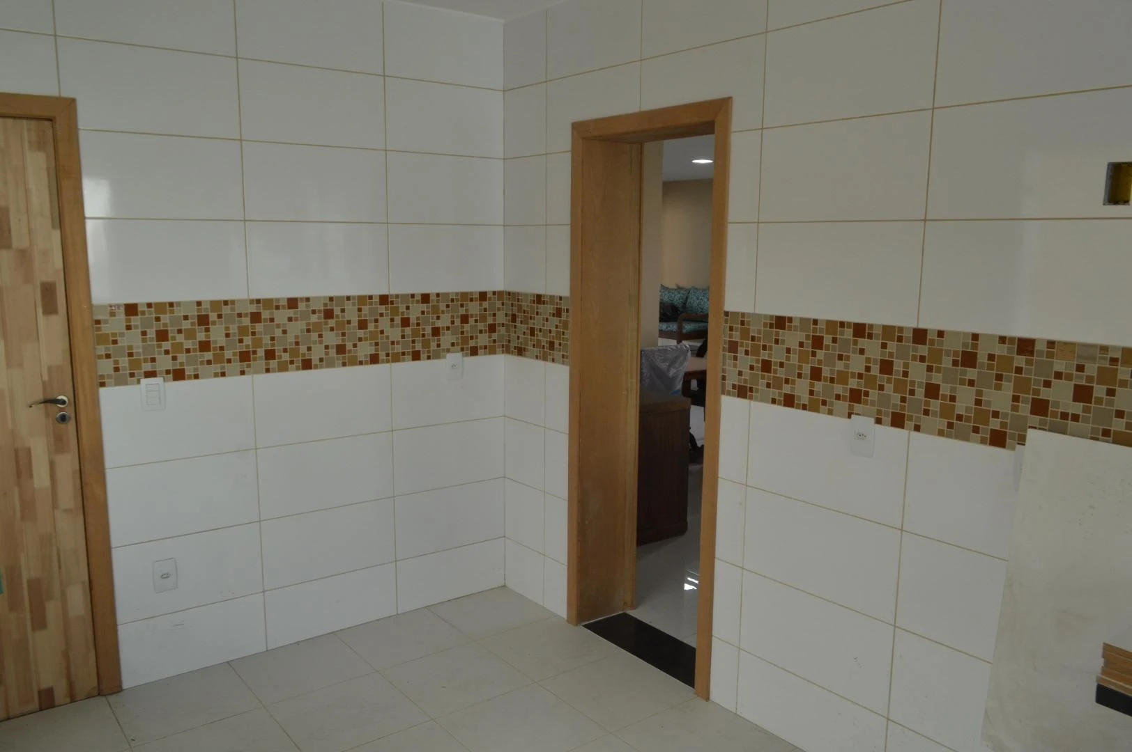 House, 362 m², with a jacuzzi — photo 2