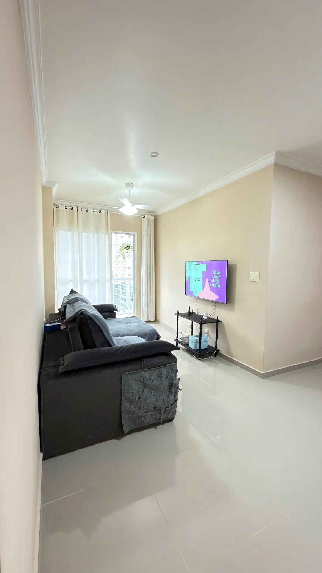 Furnished apartment, 66 m², with a glass-enclosed balcony