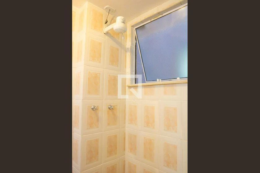 Apartamento de alquiler con 2 dormitorios y 75 m² — photo 37