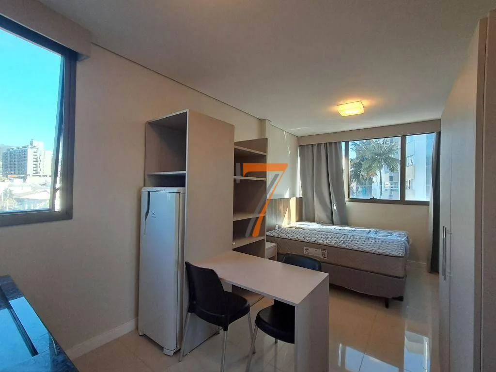 Studio com varanda e churrasqueira na sacada, 30 m² — photo 9