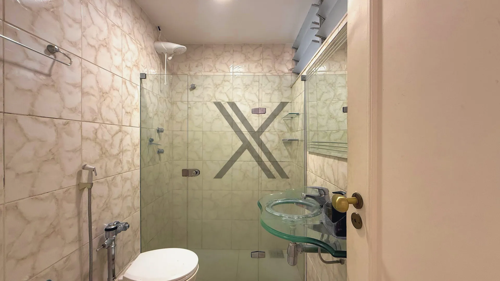 Apartamento com piso de madeira ou laminado, Ipanema — photo 13