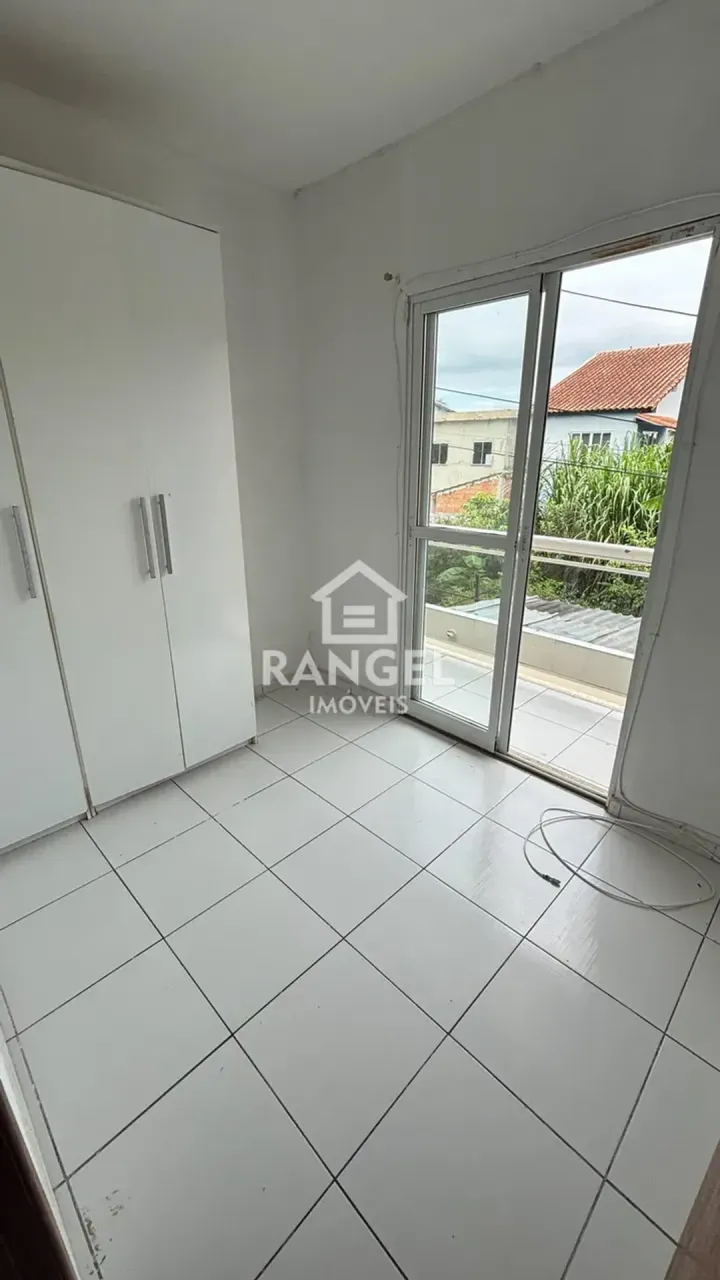 House with 2 bedrooms, 2 bathrooms and a balcony — photo 5