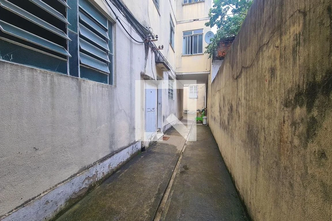 Apartamento para alugar com 3 quartos e área de lavanderia