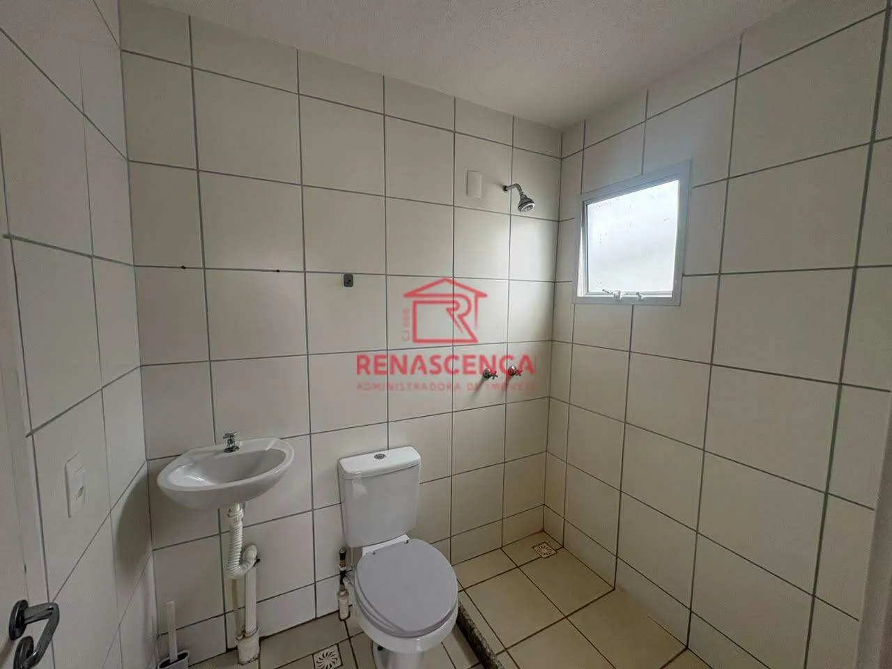 2-bedroom apartment with no parking included — photo 6