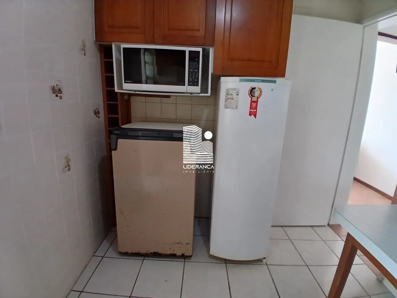 Apartamento de 3 dormitórios com cozinha a gás, 154 m² — photo 4