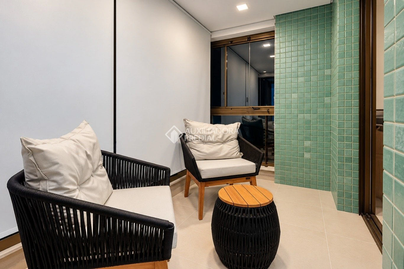 2-bedroom apartment with a private pool in Florianópolis — photo 27