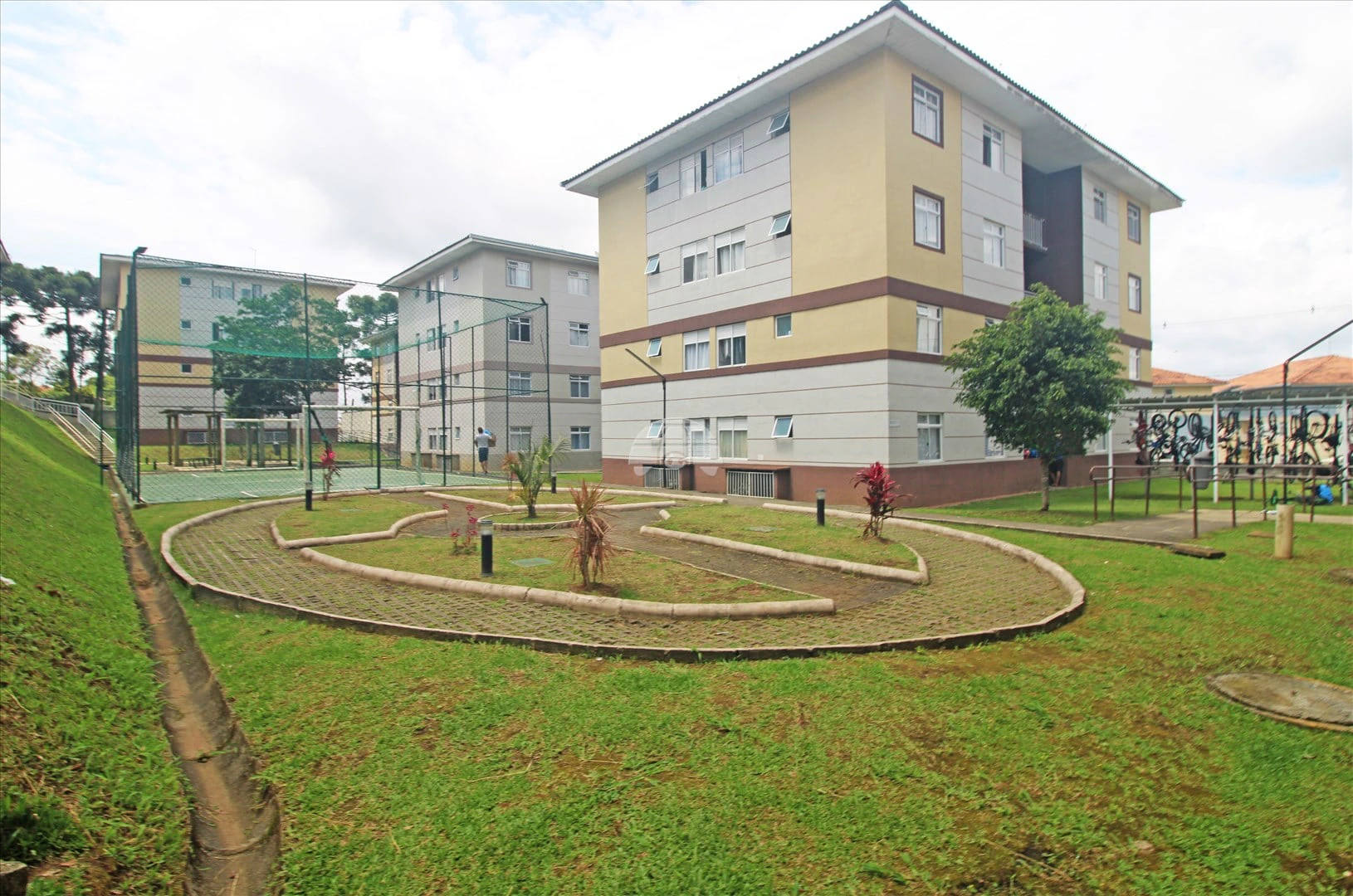 2-bedroom, 44 m² apartment in Curitiba — photo 21