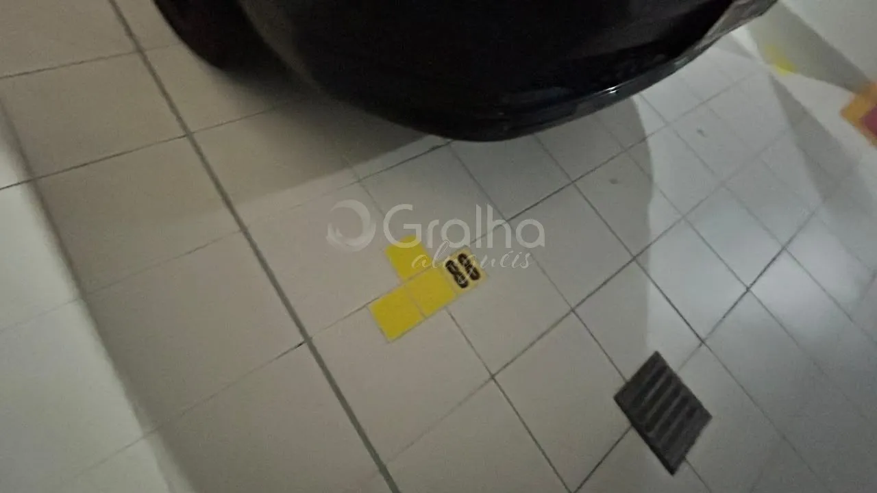 Furnished apartment, 119 m², with floor-to-ceiling windows — photo 47