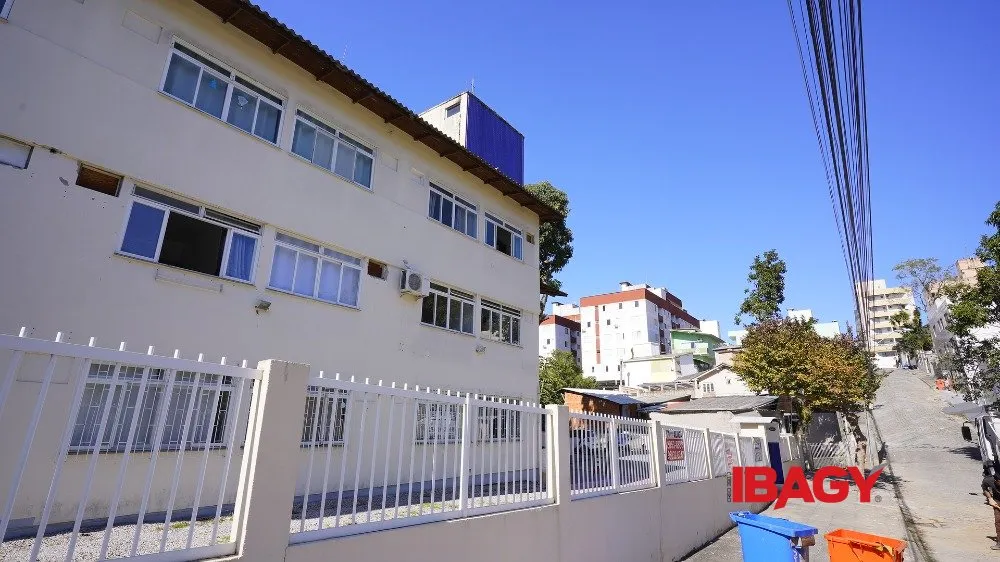 Студия с 1 спальней и встроенной кухней 27 м² — photo 12