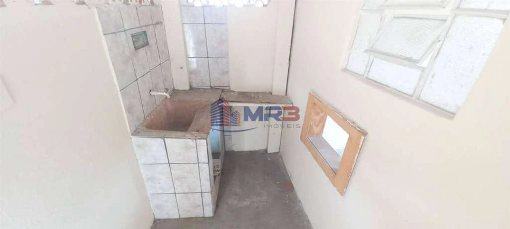 35 m² studio with 1 bedroom and 1 bathroom