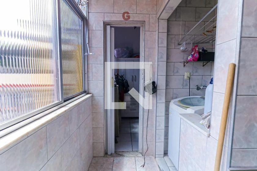 Washing machine in a one-bedroom apartment, 86 m² — photo 15