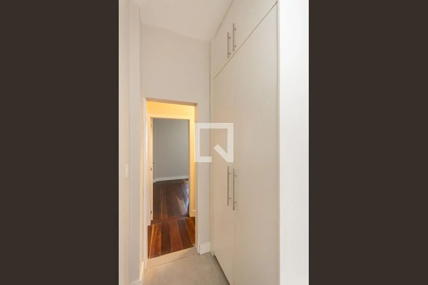 Mountain view in a 3-bedroom apartment, 64 m² — photo 10