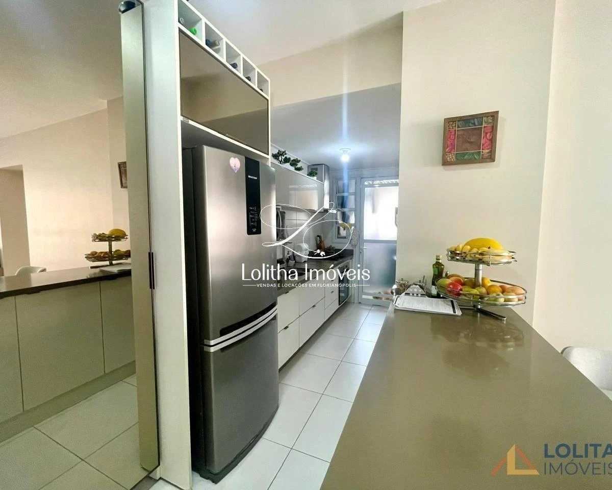 Furnished apartment, 82 m², with a grill on the balcony — photo 2