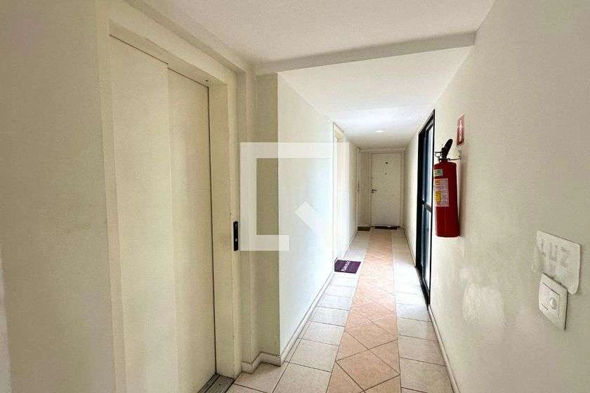 Apartamento mobiliado de 60 m² com 2 suítes e cozinha aberta — photo 29