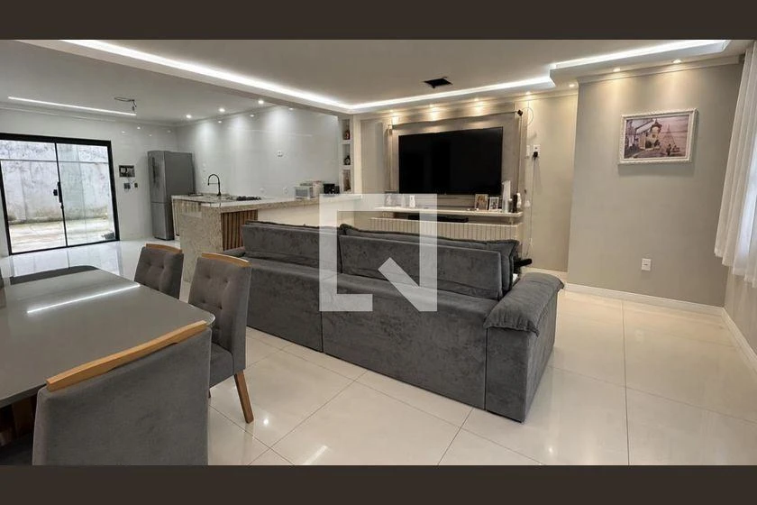5-bedroom house, 1 with its own bathroom, 120 m² — photo 4