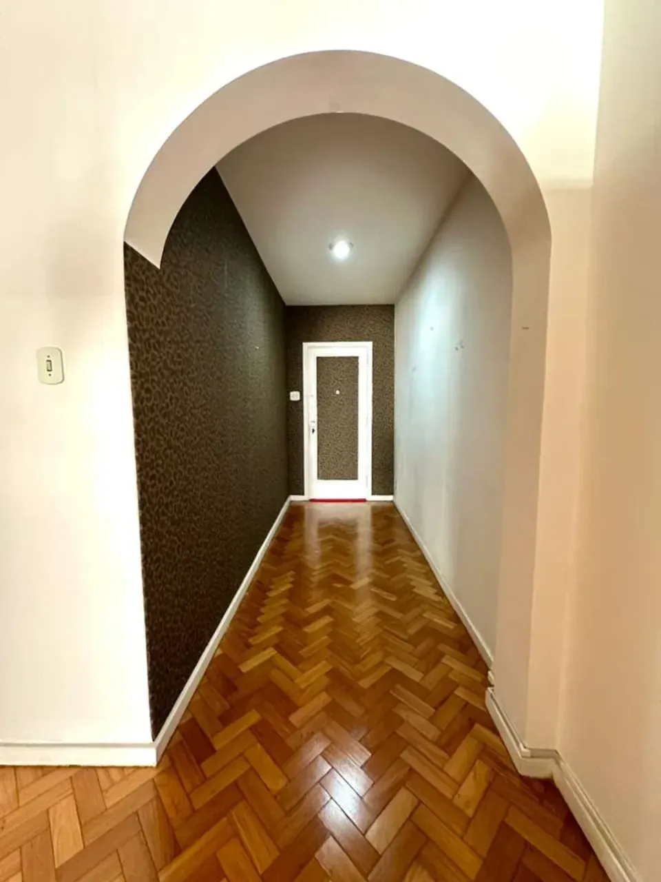 Furnished 142 m² apartment with 3 bedrooms — photo 14