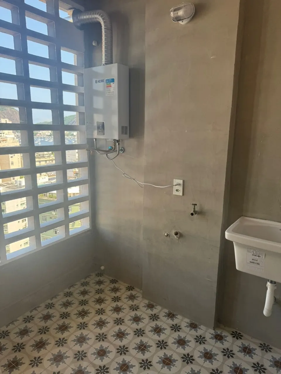 Mountain view in a 3-bedroom apartment, 90 m² — photo 2