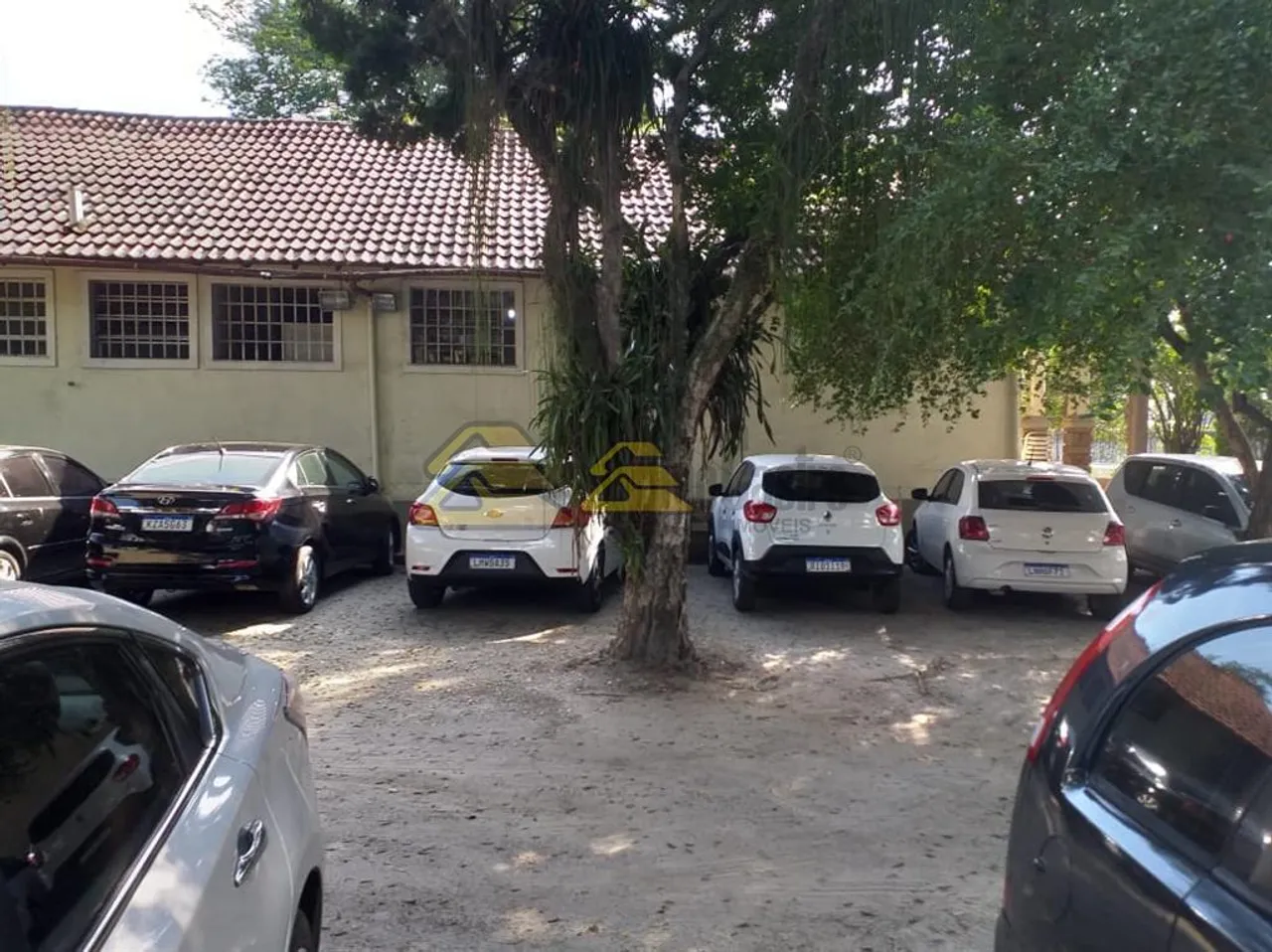 House with 4 bedrooms and 3 bathrooms, well kept — photo 6