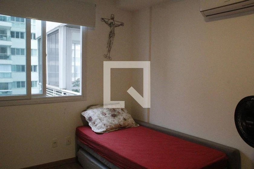 Apartamento amueblado con 2 dormitorios y 1 en suite — photo 11