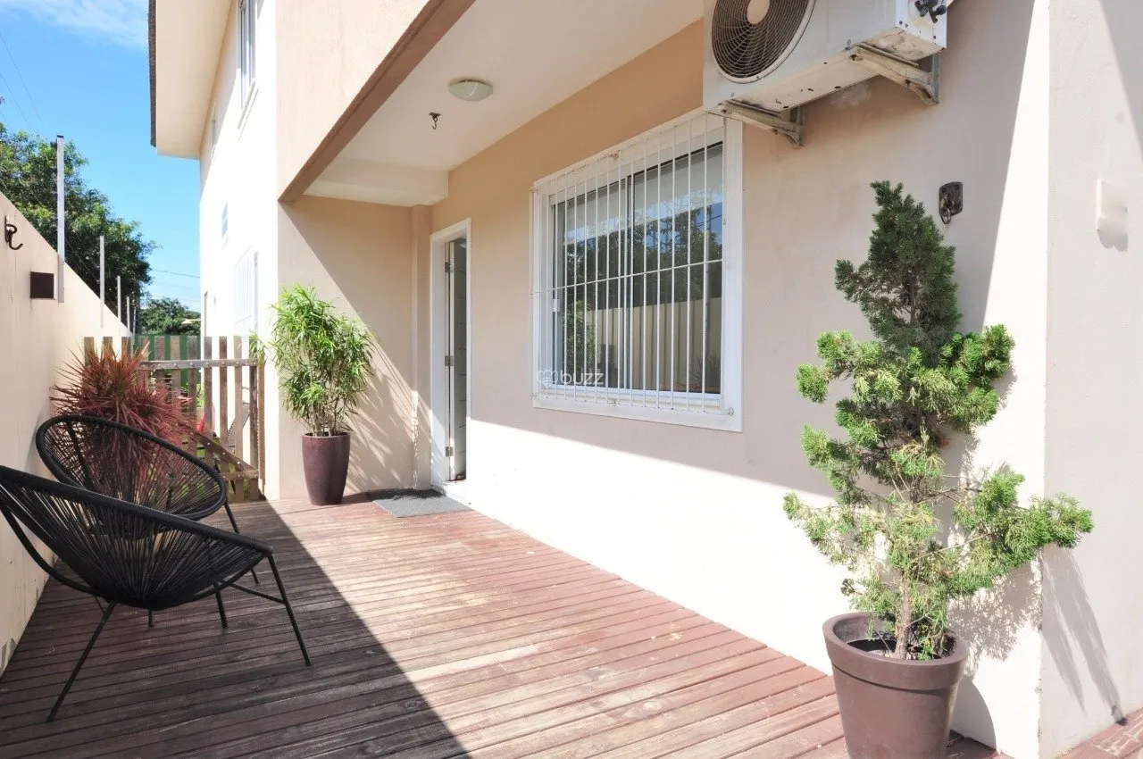 146 m² house with a walk-in closet and a garden — photo 9