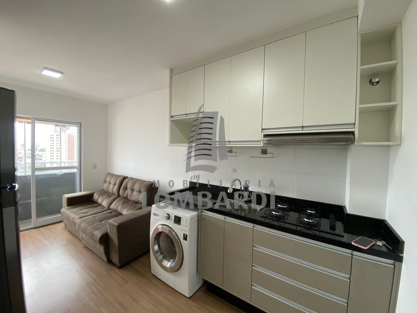 One-bedroom apartment with a washing machine in Curitiba — photo 5
