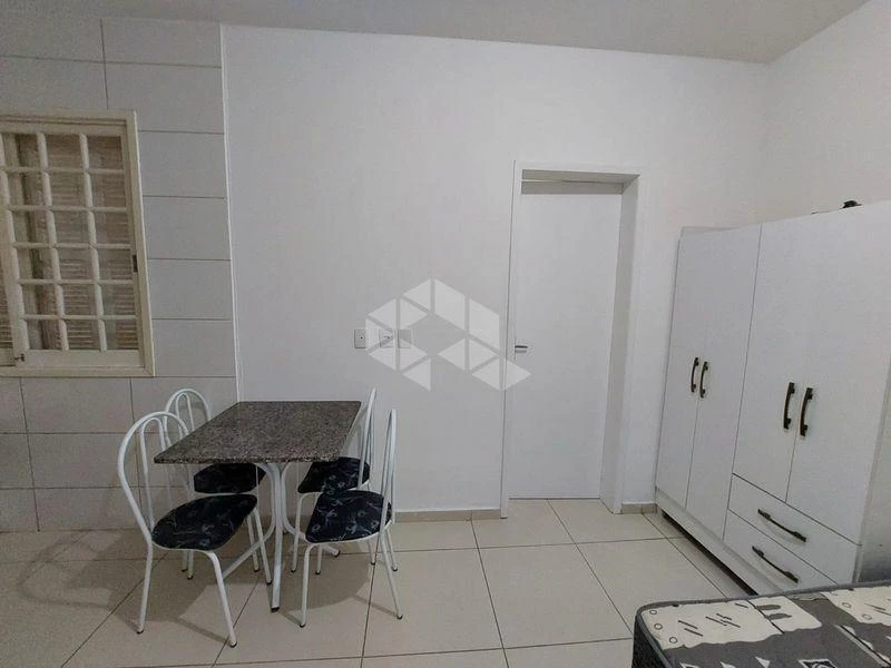 Furnished studio, 20 m², with a washing machine — photo 10