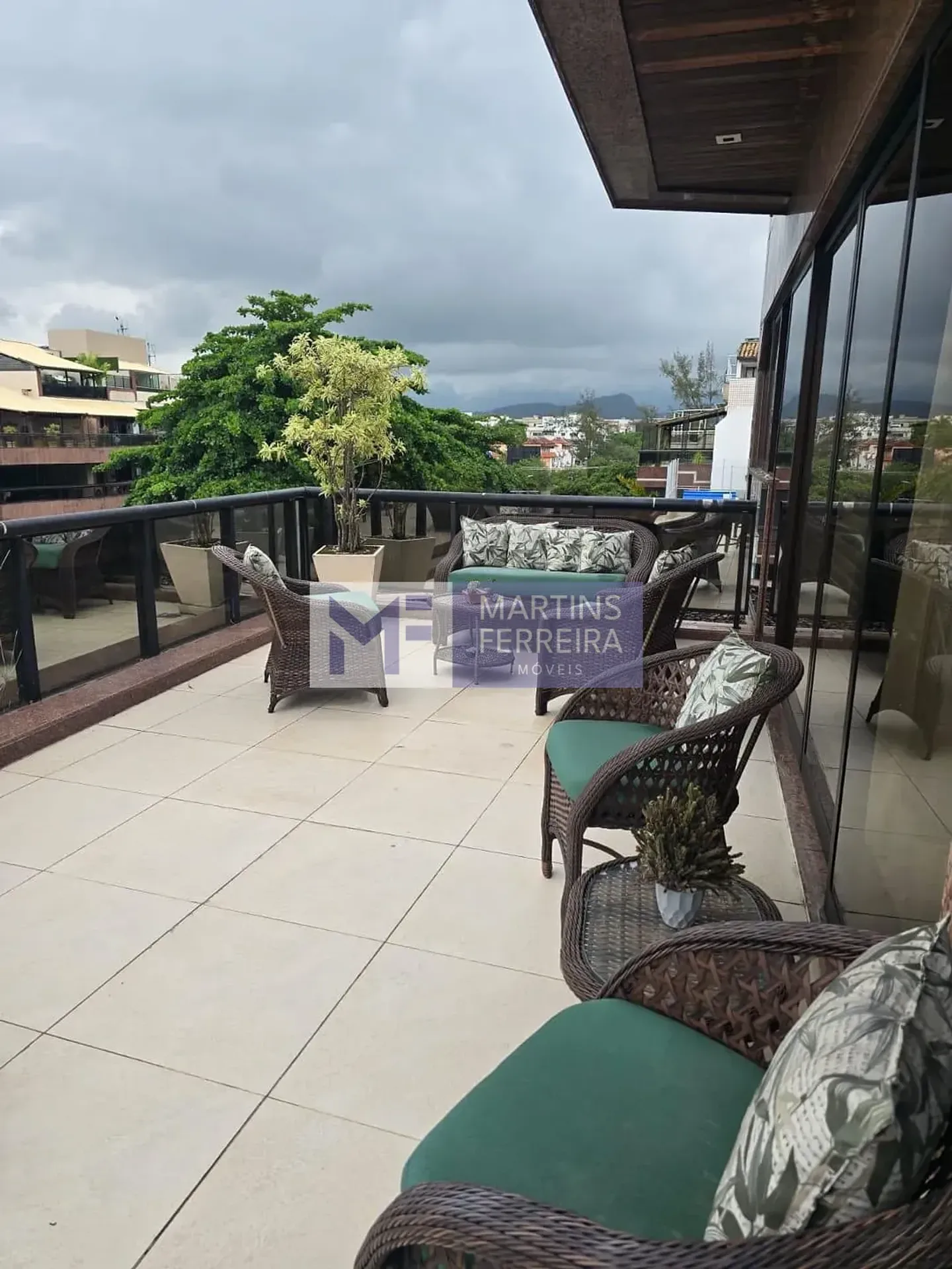 Unfurnished penthouse apartment with 4 bedrooms — photo 39