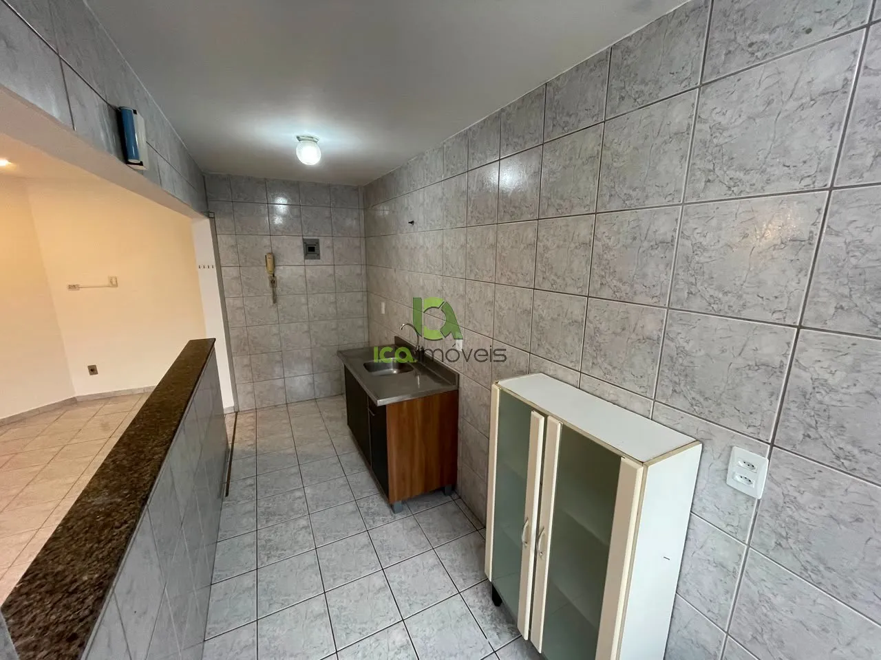 Unfurnished 2-bedroom apartment with separate kitchen — photo 6
